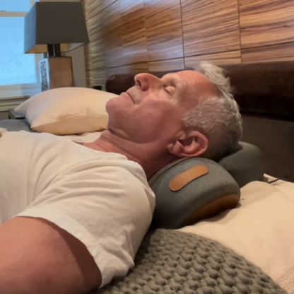 Oreiller massant ergonomique – soulagez vos douleurs cervicales